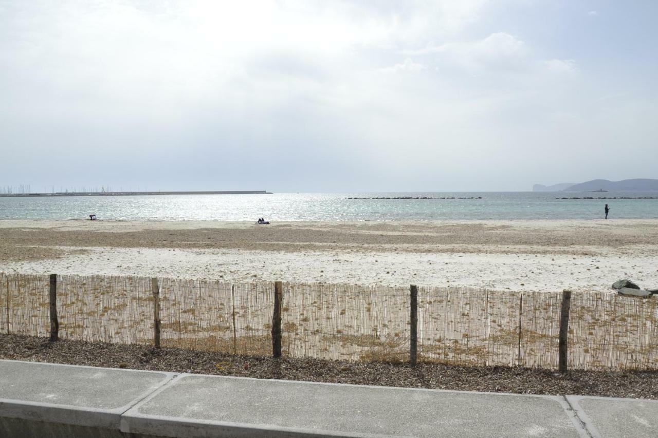 White Beach Alghero Dış mekan fotoğraf